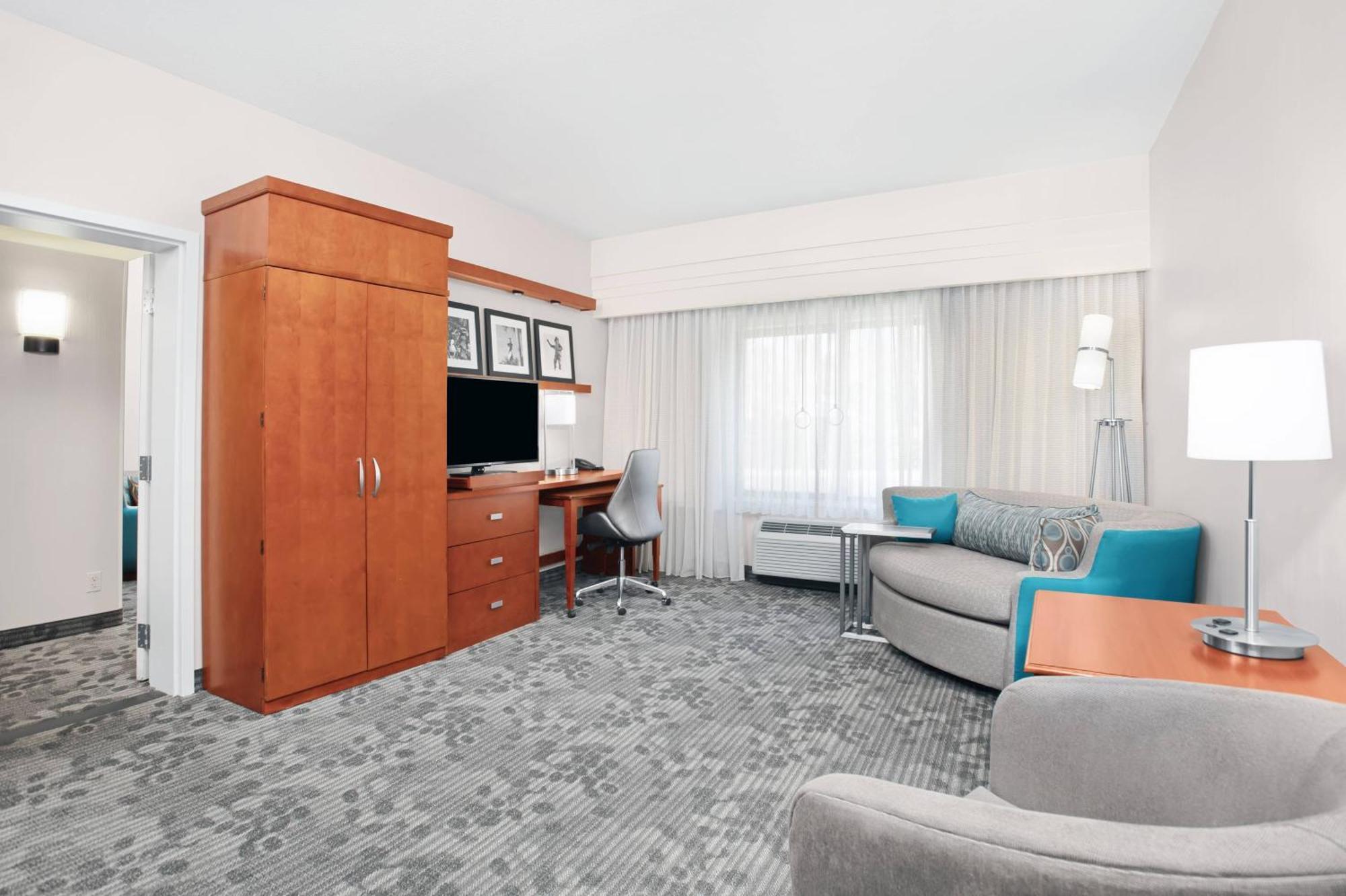 Отель Courtyard By Marriott St. Augustine I-95 Экстерьер фото